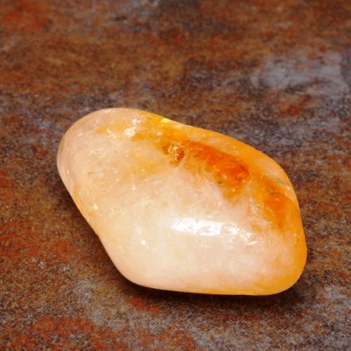 Polished Citrine crystals metaphysical properties, meanings, uses, benefits, healing energies, chakras